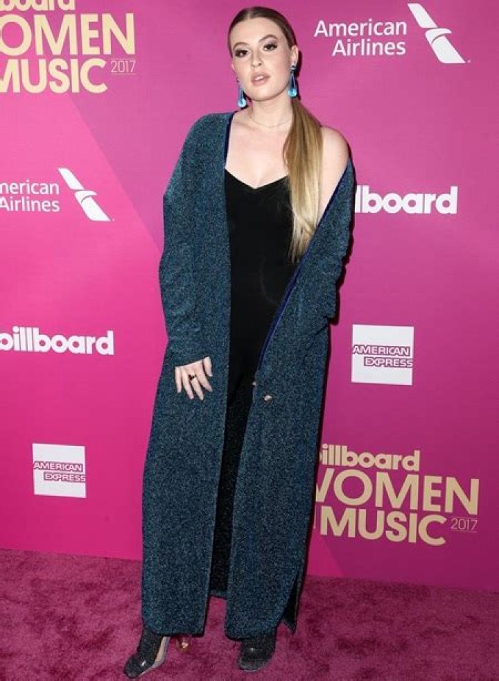 Cari Fletcher Height Weight Body Measurements Age Facts