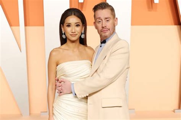 
How Much Money Does Brenda Song Make? Latest Income Salary
