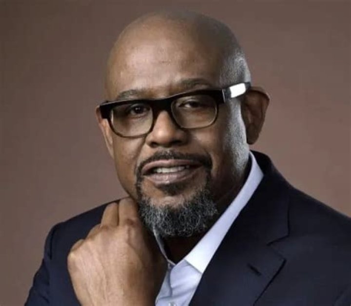 Kenn Whitaker Age, Net Worth, Girlfriend, Family & Biography