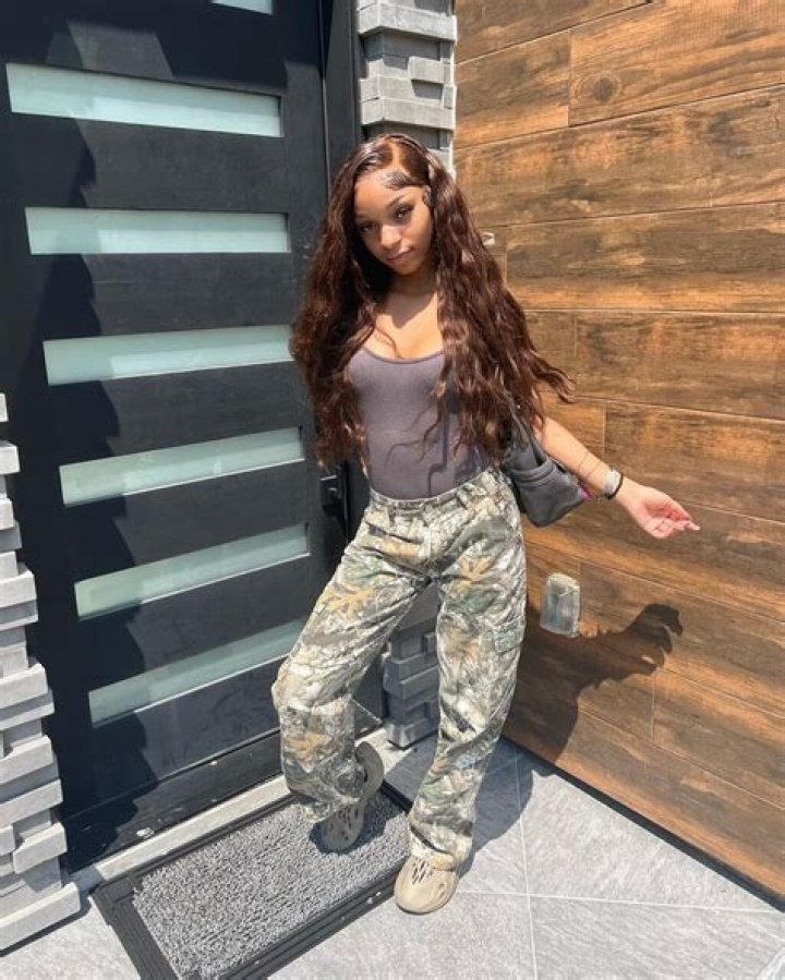 Youtube Star Delina Hillock Archives